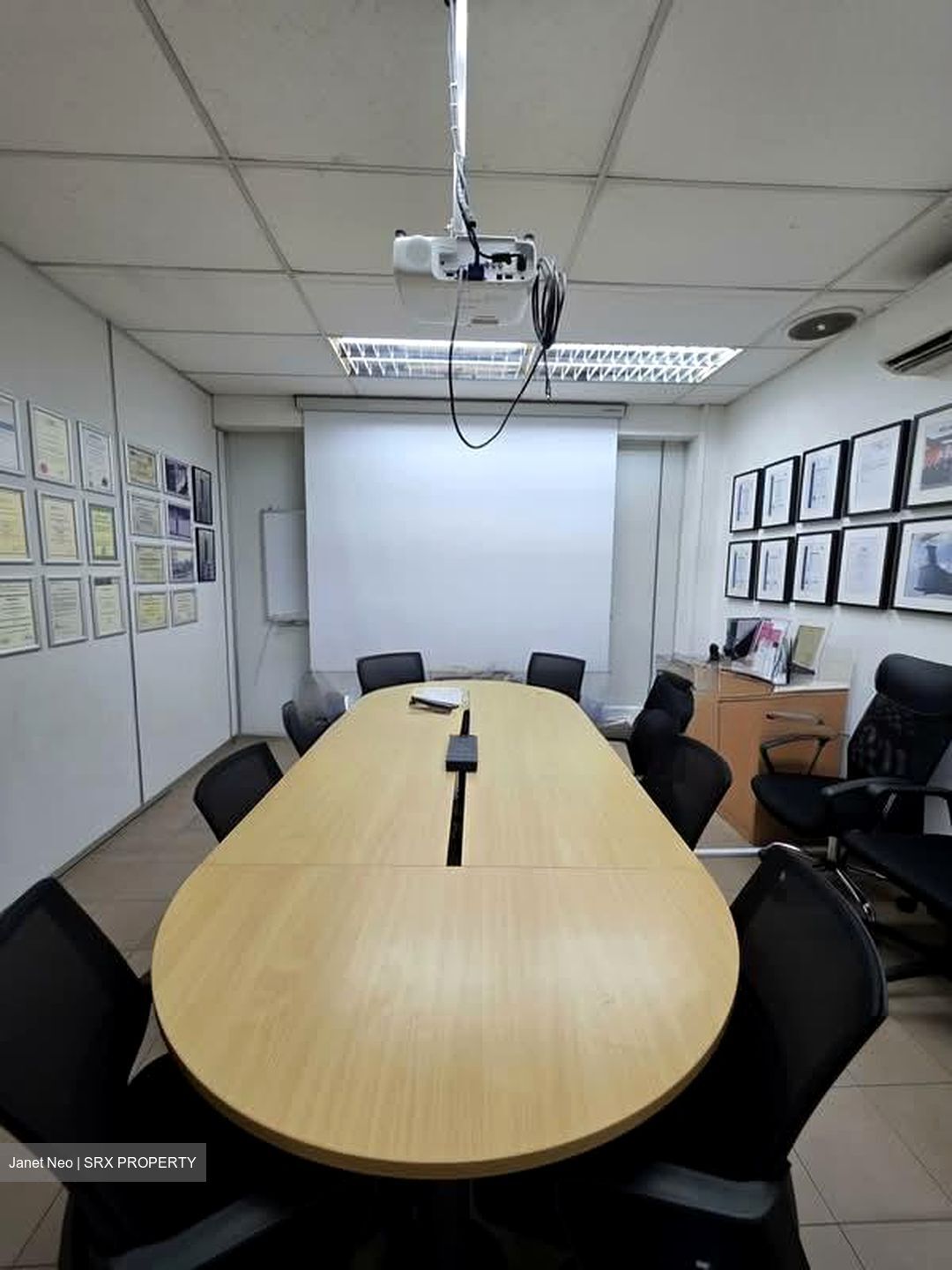 Tuas Avenue 16 (D22), Factory #596853641